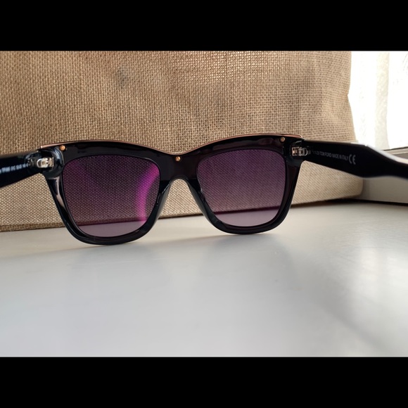 TOM FORD Bulky Fall Sunnies